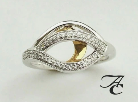 Bicolor gouden ring met briljanten