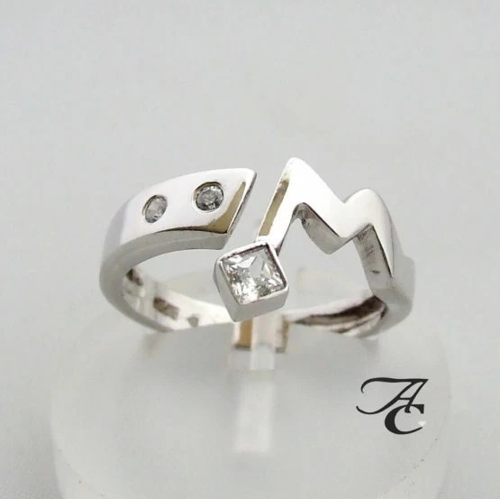 Wit gouden ring met witte zirkonia