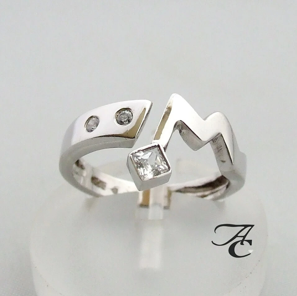 Wit gouden ring met witte zirkonia