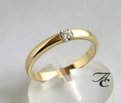 Geel gouden ring met briljant