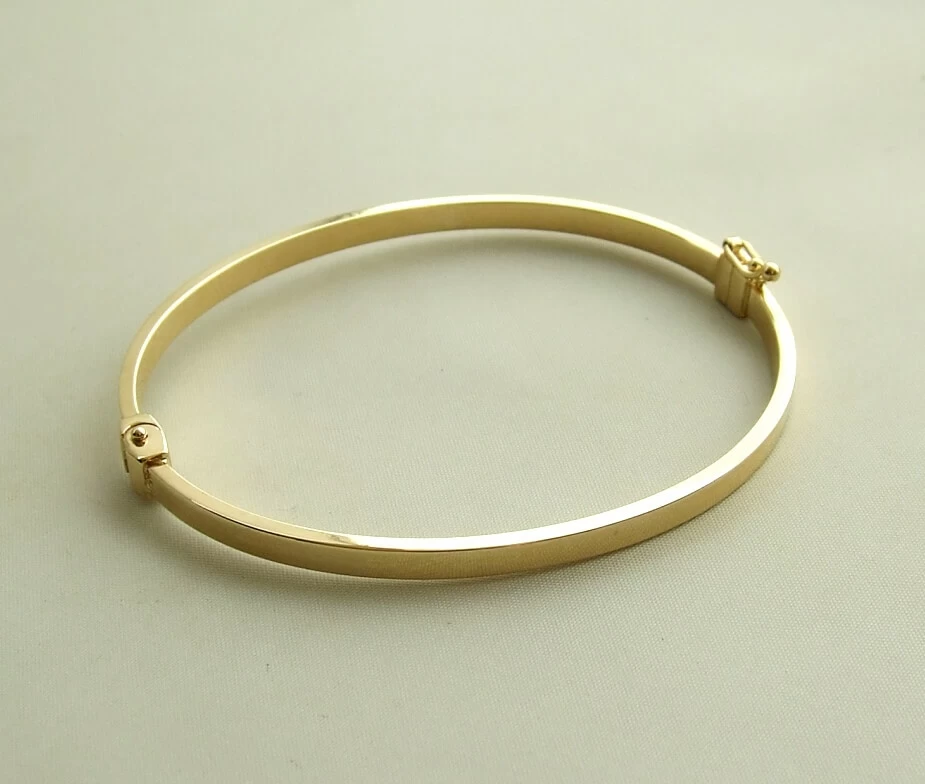Geel gouden Christian slavenarmband