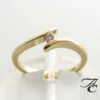 14 karaat gouden ring met centrale diamant