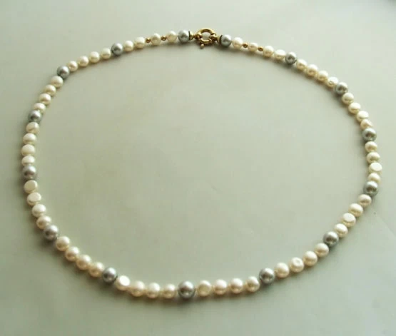 Zoetwaterparel collier