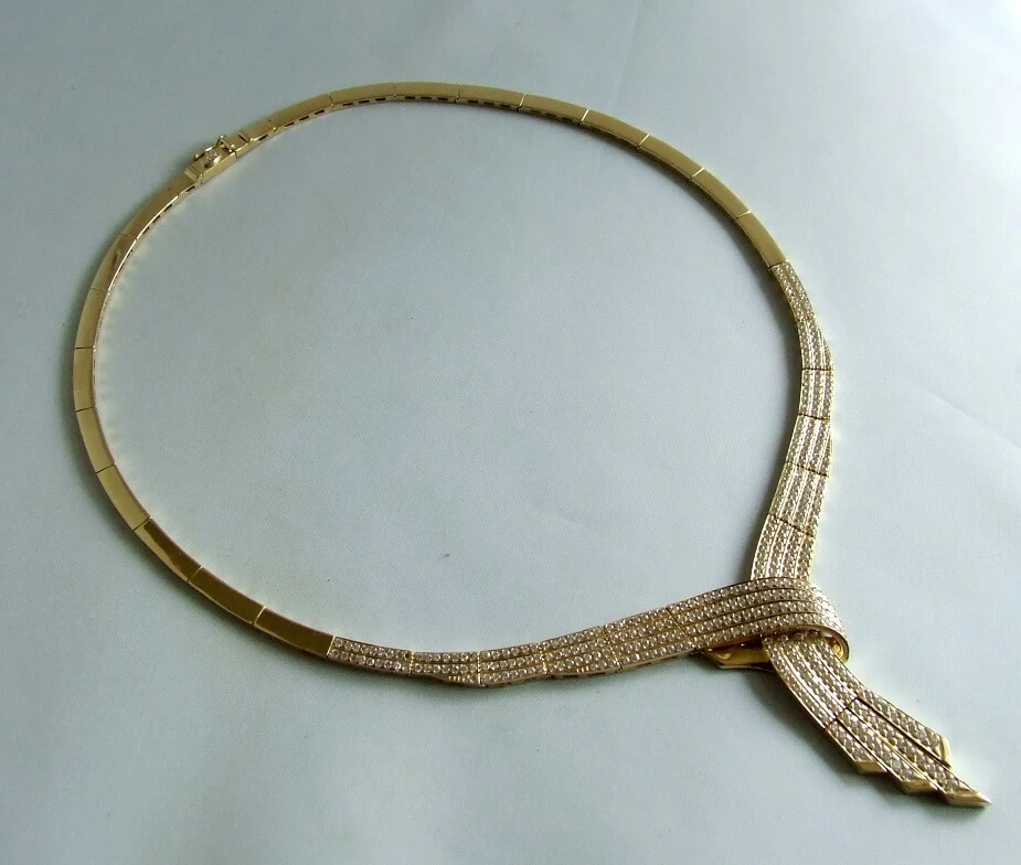 Collier