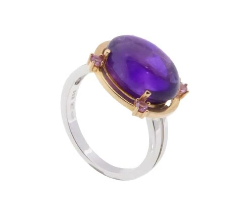 Wit gouden ring met amethist