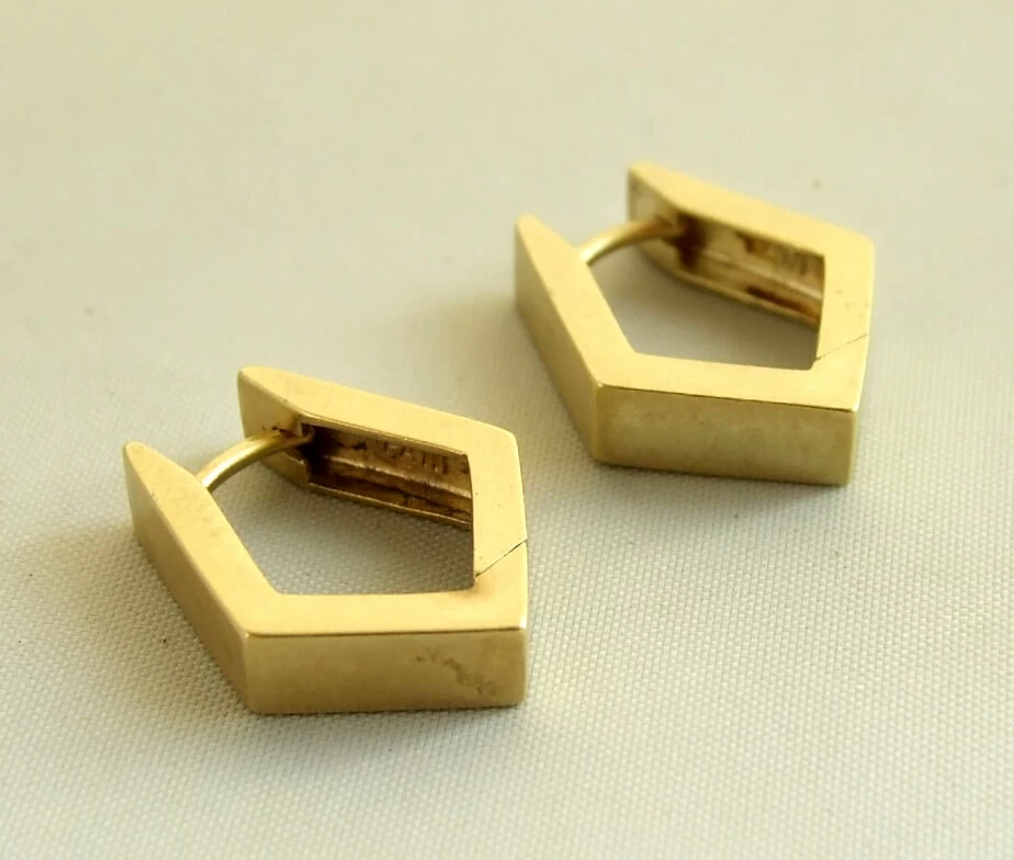 Gouden oorbellen