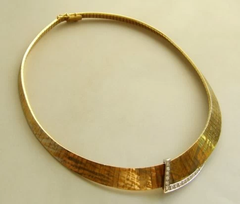 18 karaat gouden collier met diamanten