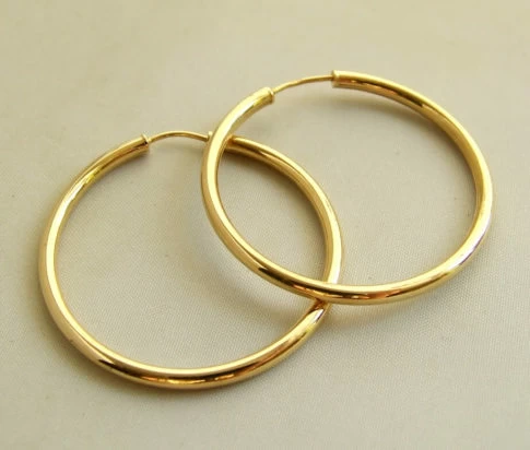 Grote geel gouden oorbellen