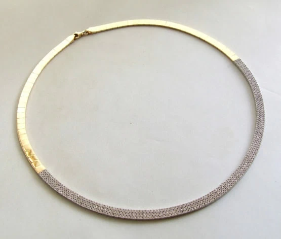 14 karaat geel- en wit gouden collier met zirkonia