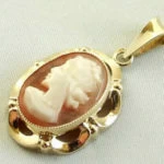 Geel gouden camee Geel gouden camee