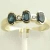 Gouden diamanten en saffieren ring