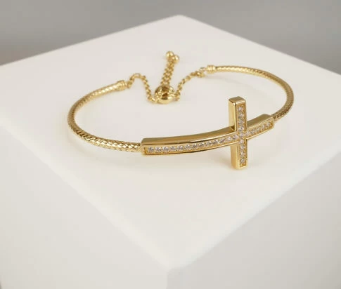 18 karaat gouden armband met kruis