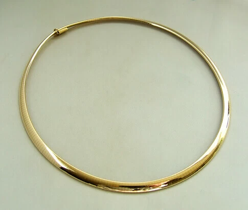 Geel gouden Omega collier