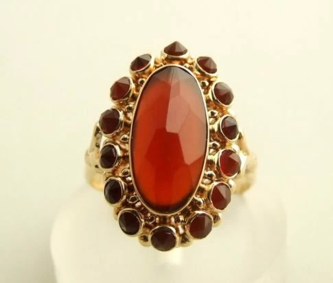 Geel gouden carneool ring