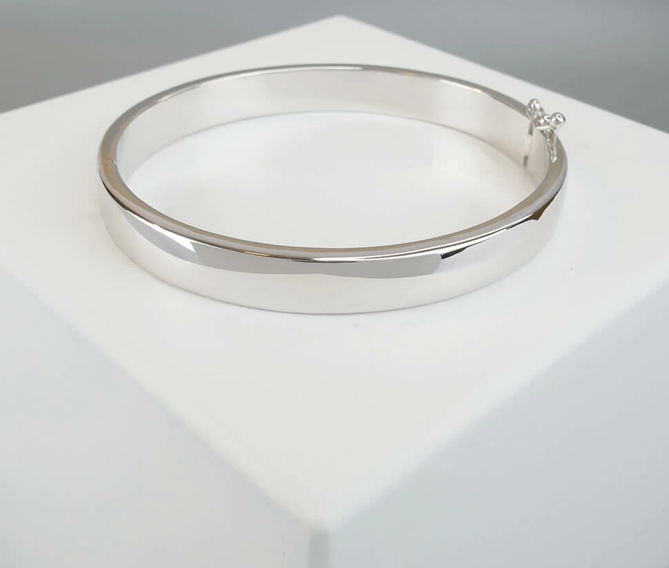 Gouden slavenarmband