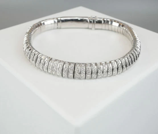 Wit gouden diamanten armband
