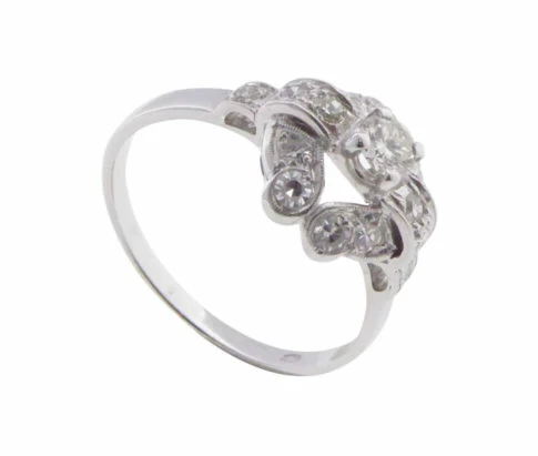 Occasion wit gouden ring met diamanten