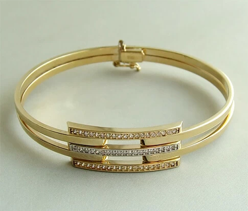 Gouden Christian slavenarmband met zirkonia
