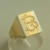 Atelier Christian geel gouden zegelring