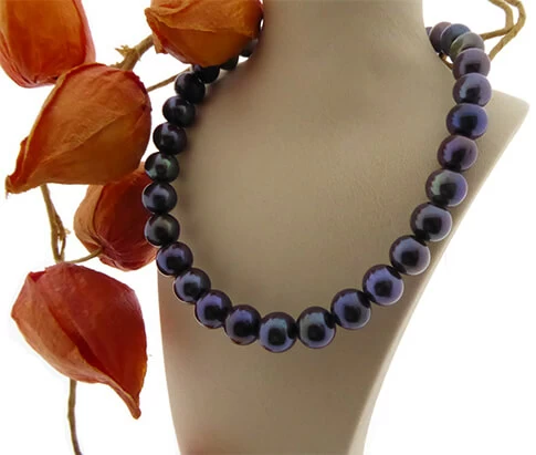Christian antraciet parel collier
