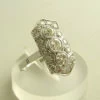 Wit gouden art deco ring met diamanten