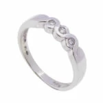Wit gouden ring met 3 briljanten Wit gouden ring met 3 briljanten