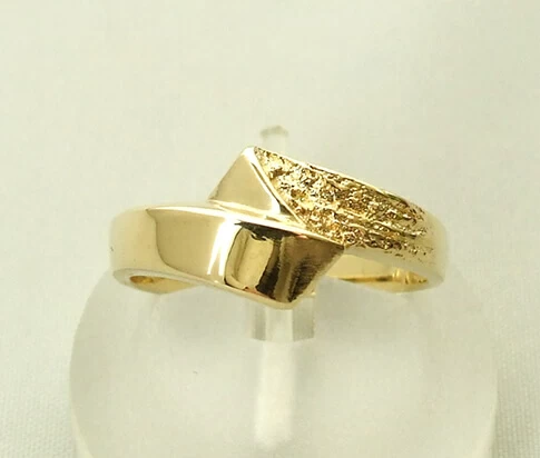 14 karaat geel gouden Christian ring