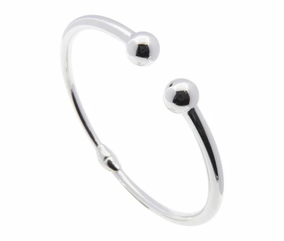 Christian zilveren slavenarmband Christian zilveren slavenarmband