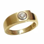 Gouden cachet ring met diamant