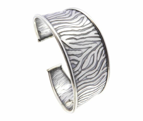 Zilveren zebra klemarband