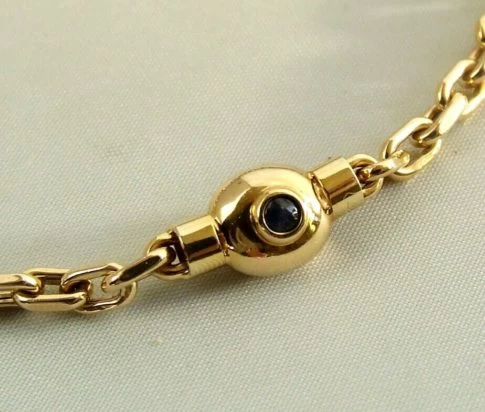 Geel gouden saffieren armband
