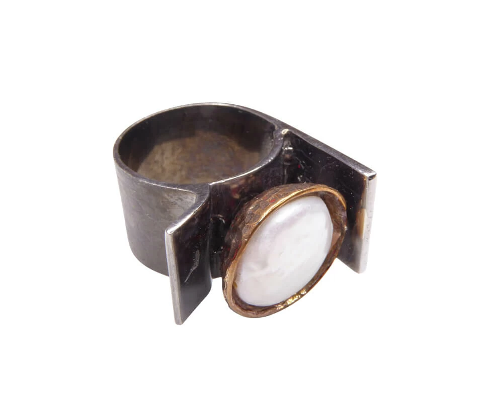 Zilveren ring met parel