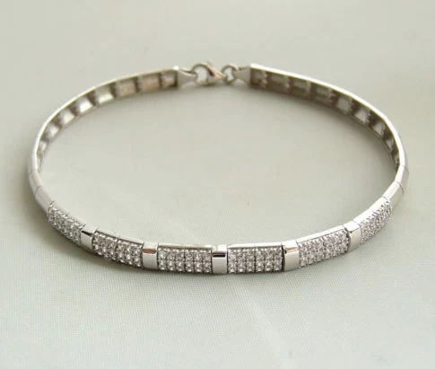 14 karaat wit gouden zirkonia armband