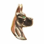 Gouden Hond Met Smaragd