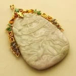 18 karaat gouden hanger met jade