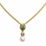 Gouden ketting met parel en smaragd hanger