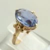 Gouden ring met synthetische topaas