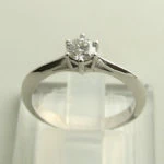 14 karaat ring met diamant 14 karaat ring met diamant