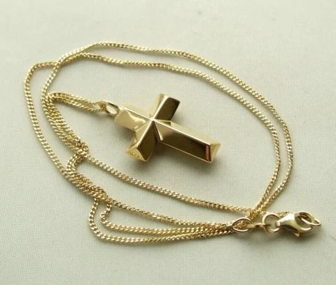 Gouden collier met kruis
