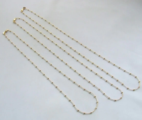 14 karaat gouden collier met balletjes