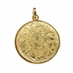 Geel gouden medaillon met motieven