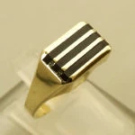 Gouden Christian zegelring met onyx 1 Gouden Christian zegelring met onyx