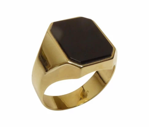 Gouden cachet ring met lagensteen