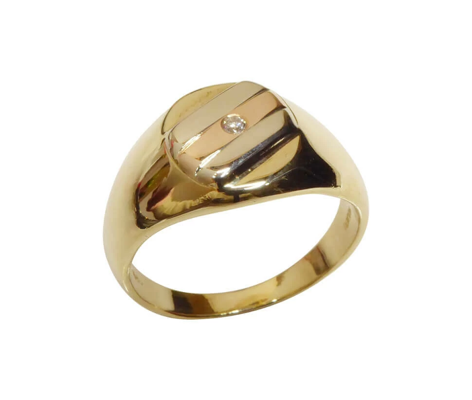 Gouden tricolor cachet ring met diamant