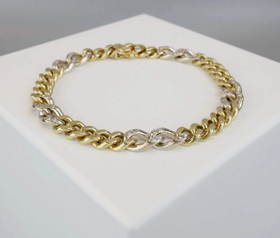 Christian bicolor armband