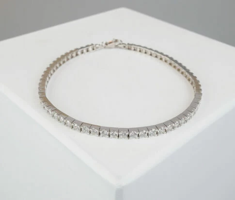 Christian wit goud zirkonia armband