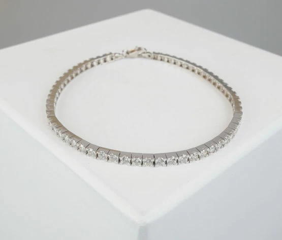 Christian wit goud zirkonia armband