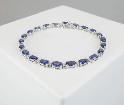 Christian saffier armband